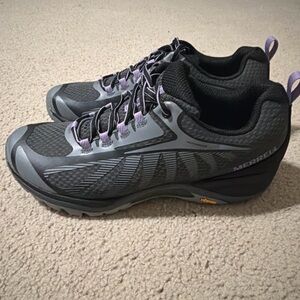 Merrell Women’s Size 9.5 Siren Edge 3 Waterproof Hiking Shoes Sneakers Mesh NEW